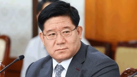 이호영 경찰청장 직무대행 퇴임…후임에 유재성 차장 취임