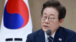 이 대통령 “주택 투기 수단되며 주거 불안정 초래”