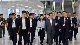 김 총리, 경주 찾아 APEC 준비 점검…취임후 세 번째 현장 방문