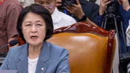 추미애 “조희대, 책임 회피 안 돼”…증인선서 전 질의 시도하자 여야 충돌