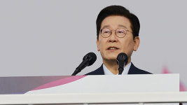 이 대통령 “전국체육대회, 모두가 즐기는 축제되도록…부산 도약도 적극 지원”