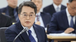 국힘, 경기도 국감서도 ‘김현지’ 공세…김동연 “일면식도 없어”