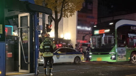 서울 연신내역 인근서 버스-승용차 충돌…9명 다쳐