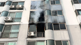 경남 창원 아파트서 불…사망 1명·경상 6명