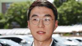 대통령실, 김남국에 엄중 경고 조치…‘인사 청탁’ 문자 논란 관련