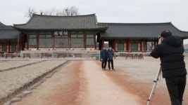 해체 수리 앞둔 ‘보물 나주 금성관’…시민 추억 공간으로 변신