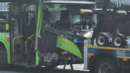 연세대 정문 앞 버스 2대 충돌…승객 등 5명 경상