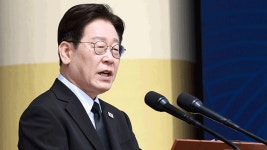이 대통령 “전작권 회복 조속히 추진…‘선택적 모병제’ 등 국방개혁에도 속도”