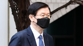 특검, ‘비화폰 삭제’ 박종준 전 경호처장에 징역 3년 구형