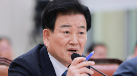정동영 “이 대통령, 한반도 평화특사 임명 계속 검토 중”