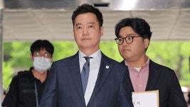 검찰, ‘김수현 명예훼손 혐의’ 김세의 구속기소