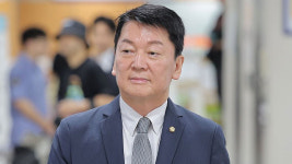 안철수 “한동훈 복당 반대…당에 얼씬도 말아야”
