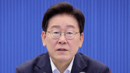 이 대통령 “정책 때문에 결혼 망설이는 일 없어야”…‘22개 과제’ 개선 지시