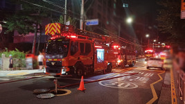 서울 강서구 내발산동 상가 화재…1명 부상