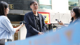 선관위 특검, ‘투표용지 부족 사태’ 첫 고발인 조사