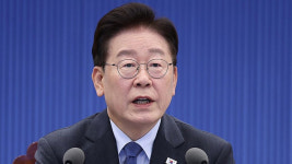 이 대통령 “이창동 감독 수상 축하…한국 영화 빛나는 여정 응원할 것”