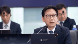 배경훈 부총리 “AI 속도조절론? 한국은 AI 시계 늦추지 않겠다”