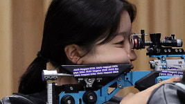 사격 반효진, 생일에 여자 10ｍ 공기소총서 아시안게임 동메달