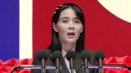 [속보] 북한 김여정 “의료장비 지원은 지뢰폭발 이은 또 다른 광대극…한국과 주고받을 일 없어”