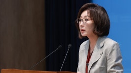 나경원 “젤렌스키에 서한…북 포로 한국행 허용 결정 감사”
