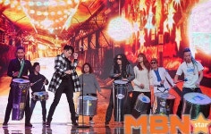 비 `화려한 라송 무대` [MBN포토]