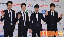 씨엔블루, ‘라디오스타’ 출연…걸그룹과의 열애설 전말 공개