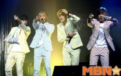 엠아이비, `그 쪽에 소리 질러!` [MBN포토]