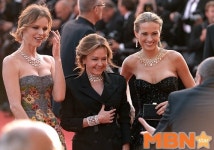 에바-페트라, `탑모델의 기분좋은 미소` [칸영화제]