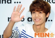 미르 `유쾌한 인사` [MBN포토]