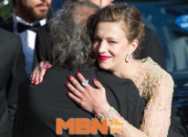 프랑스 셀린느 살레뜨의 기품 있는 매력 ‘화제’