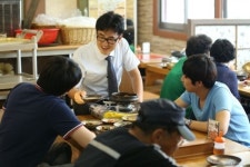 부이토건(주) | [정완진의 최고다] 천막집 소년, CEO되다! (주)인건의 오기성 대표