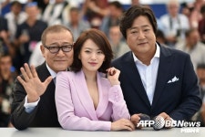 ‘칸 입성’ 쿠니무라 준·천우희·곽도원 한 자리에~ [MBN포토]