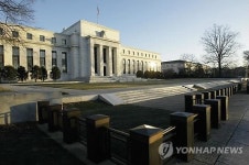 미 연준 기준금리 동결…'연내인상' 의지는 여전
