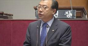 이정현 새누리 대표, 김영란법 시행 앞두고 추석선물 대신 편지