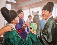 달빛스쿠터광주점;바라보다사진관 | [★해시태그] #구르미그린달빛 #김유정, #이준혁 향해 “장내관 바라기”