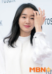 수애 `손가락도 예쁘네` [MBN포토]