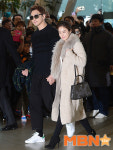 비 김태희 부부 `편안한 패션으로 발리 출발~` [MBN포토]