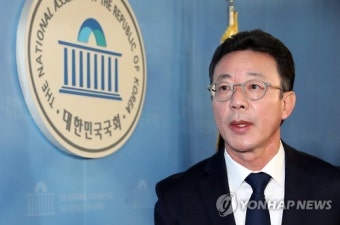 홍철호, 새누리당 탈당 후 바른정당 行…유승민 대선 경선 돕기로
