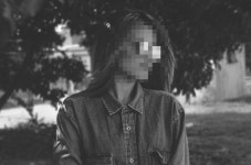 [투데이SNS] 인사하기 싫어 28년간 시각장애인 행세…가족도 속았다!