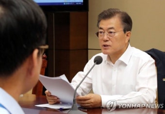 文대통령, 강경화 임명 강행할 듯…국회에 청문보고서 재송부 요청