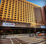 휴업 중에도 객실 불 밝혀 하트모양 만든 서울가든호텔