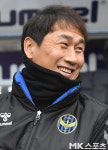 유상철 별세, 췌장암 투병 끝 사망…향년 50세