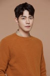 홍종현, 전시회 작가로 참여 “색다른 표현이 즐거웠던 작업”