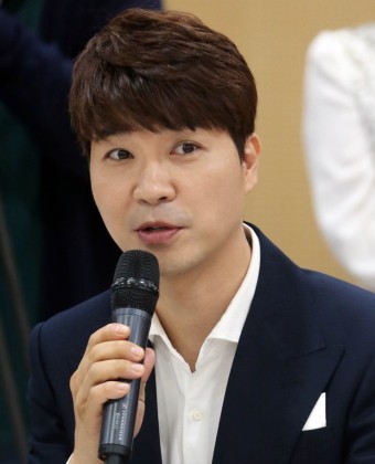박수홍, 친형 부부와 본격 법적 다툼…오늘(29일) 116억 소송 첫 재판