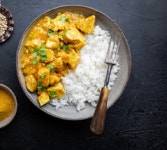 5점 리뷰에도 급발진한 카레집 사장 내가 왜 상대해야해…오뚜X나 처먹어