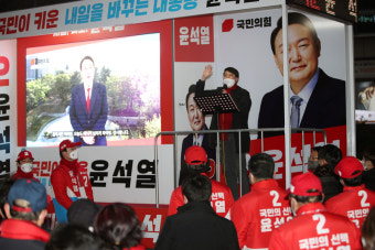 광주 찾은 이준석 “복합쇼핑몰은 광주 시민 권리...민주당에 경종 울려 달라”