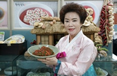 한성식품 김순자 대표, 결국 명장 반납…자회사는 폐업