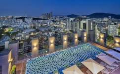 힐튼 가든 인 서울 강남, 다음 달 1일 루프톱 야외 수영장 개장
