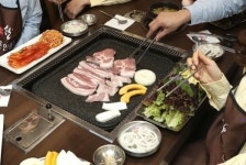 21명 삼겹살 회식이 186만 원?...알고 보니 식당 덤터기