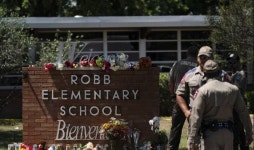 불안해요 계속되는 美 총기난사…유치원 교사도 총 들어